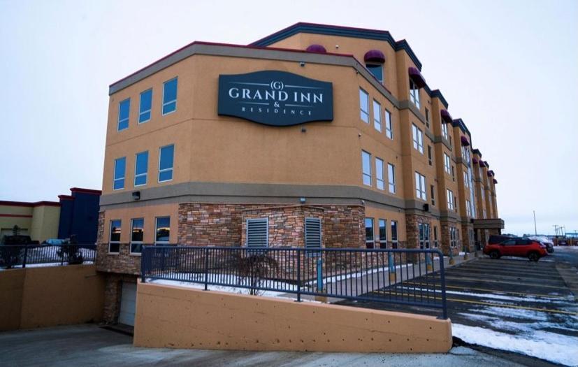 Grand Inn & Residence- Grande Prairie Zewnętrze zdjęcie