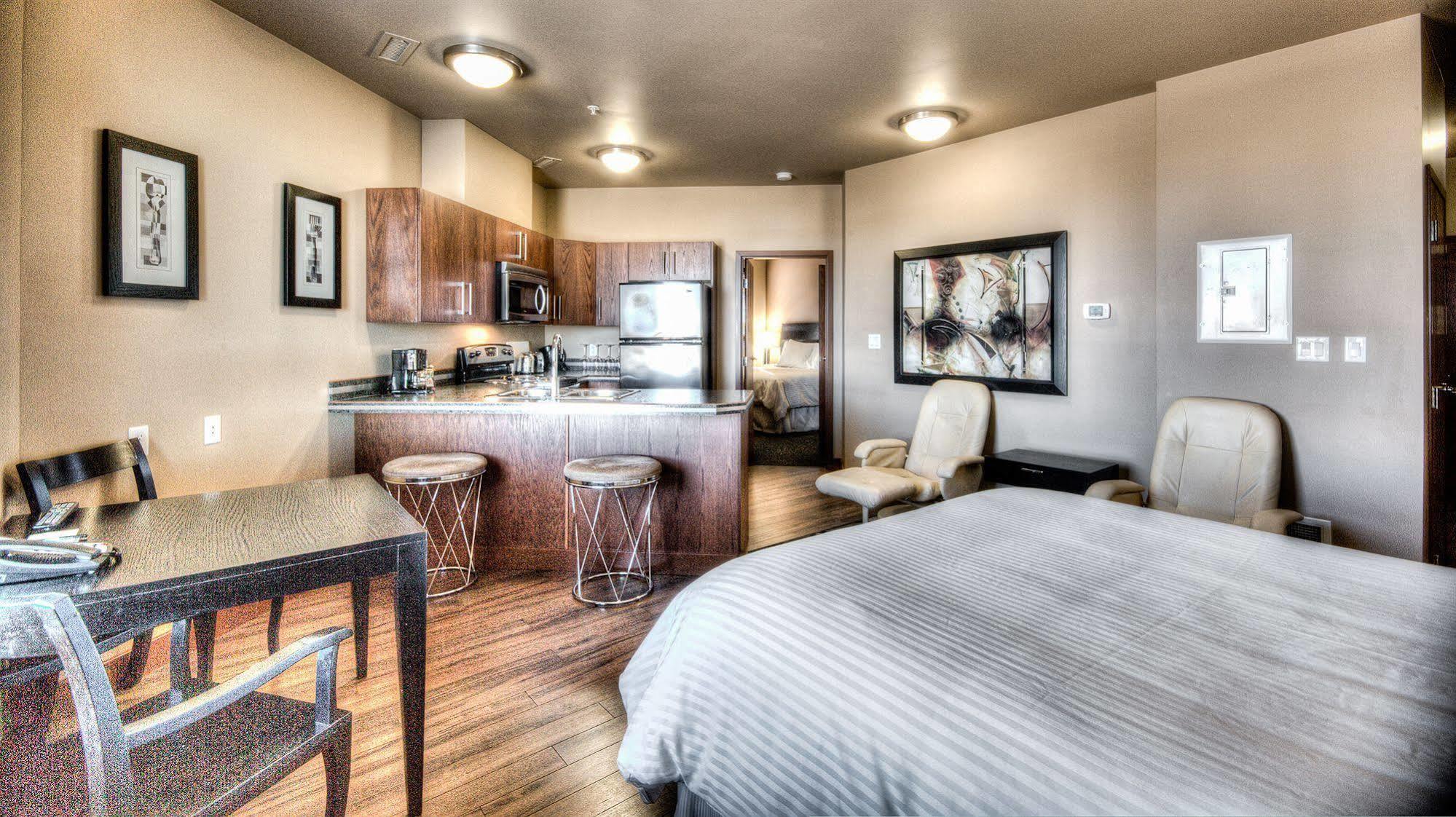Grand Inn & Residence- Grande Prairie Zewnętrze zdjęcie